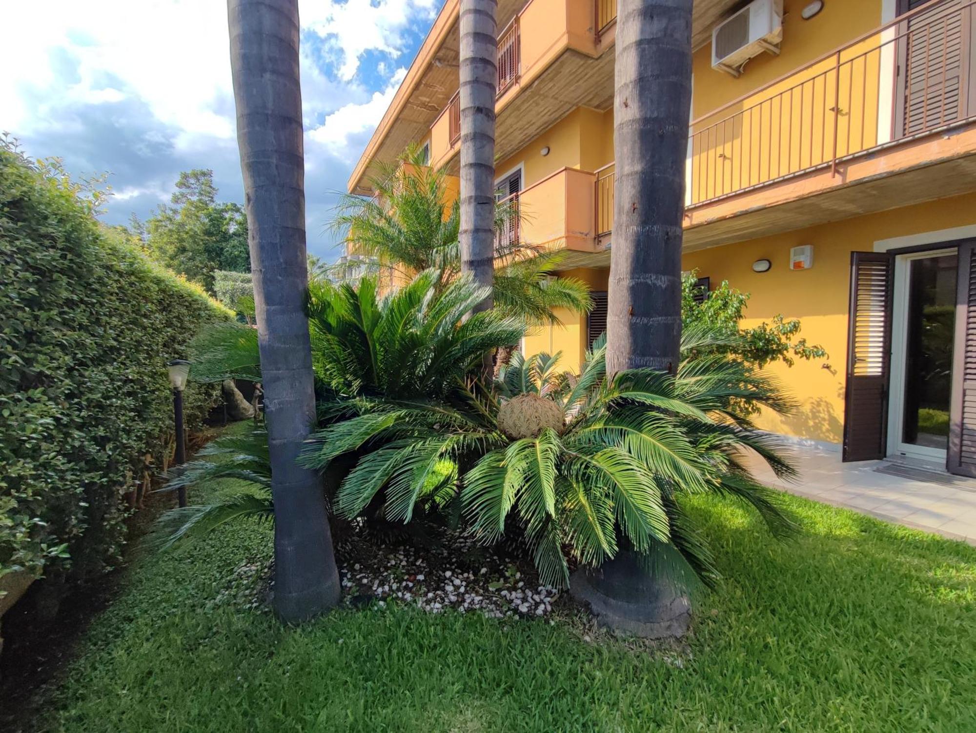 Maresole Tra L'Etna E Taormina Apartment Mascali Exterior photo
